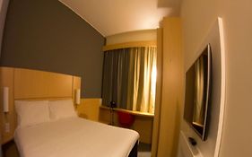 Ibis Catalao